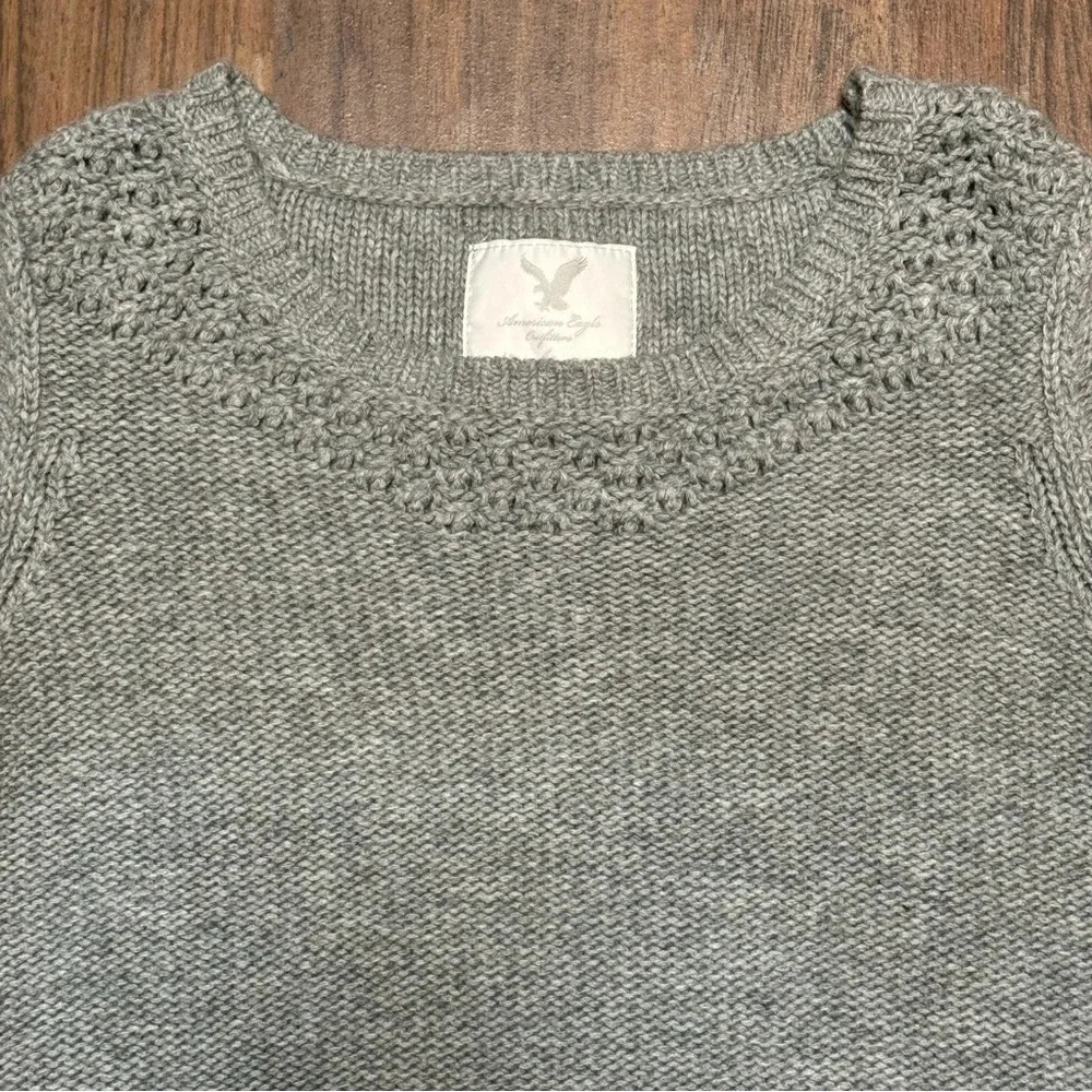 American Eagle Gray Solid Short Sleeve Sweater Wo… - image 3